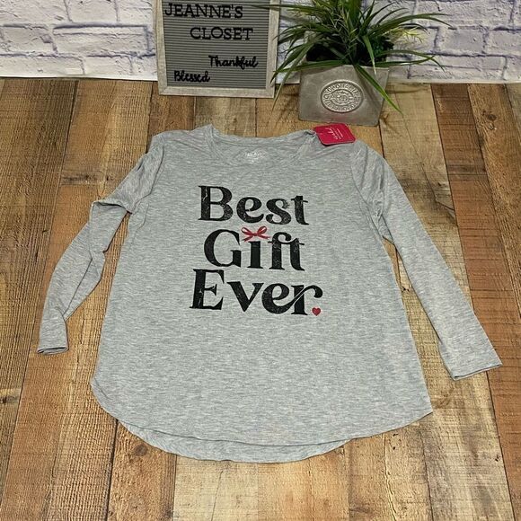 Isabel Maternity Long Sleeve Best Gift Ever Top - Picture 9 of 9